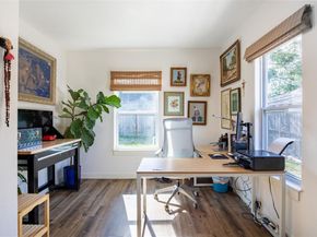 1239  Whitaker Avenue , Dallas Texas 75216