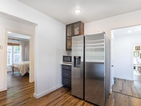 1239  Whitaker Avenue , Dallas Texas 75216