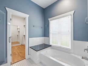 2001  Washington Avenue , Fort Worth Texas 76110