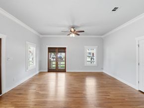 2001  Washington Avenue , Fort Worth Texas 76110