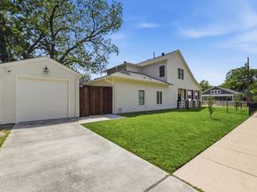 2001  Washington Avenue , Fort Worth Texas 76110