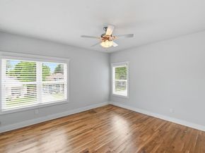 2001  Washington Avenue , Fort Worth Texas 76110