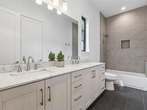 1228  Haines Avenue , Dallas Texas 75208