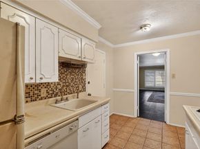 11150  Valleydale Drive  D, Dallas Texas 75230
