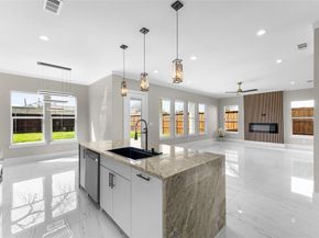 707  Buckalew Street , Dallas Texas 75208