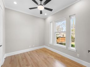 707  Buckalew Street , Dallas Texas 75208