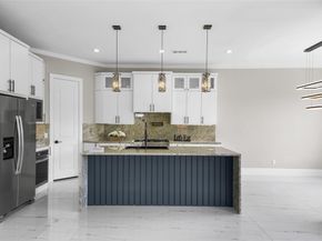 707  Buckalew Street , Dallas Texas 75208