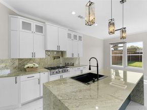 707  Buckalew Street , Dallas Texas 75208