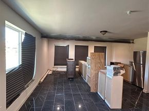 1401  Seegar Street , Dallas Texas 75215
