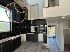 1401  Seegar Street , Dallas Texas 75215