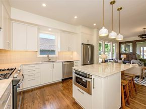2716  College Avenue , Fort Worth Texas 76110