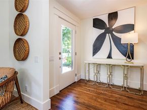 2716  College Avenue , Fort Worth Texas 76110