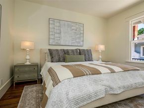 2716  College Avenue , Fort Worth Texas 76110