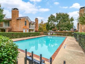 5806  Marvin Loving Drive  212, Garland Texas 75043