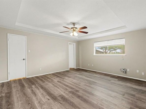 4010  Mayflower Drive , Garland Texas 75043
