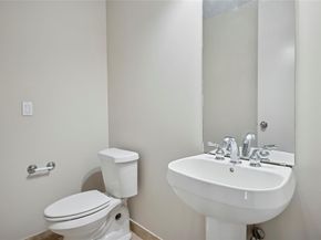 1505  Elm Street  603, Dallas Texas 75201