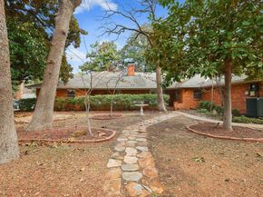 2218  Southridge Drive , Denton Texas 76205