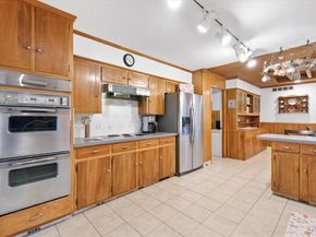 2218  Southridge Drive , Denton Texas 76205