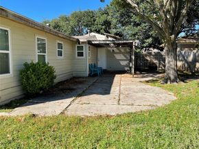 3563  South Drive , Fort Worth Texas 76109