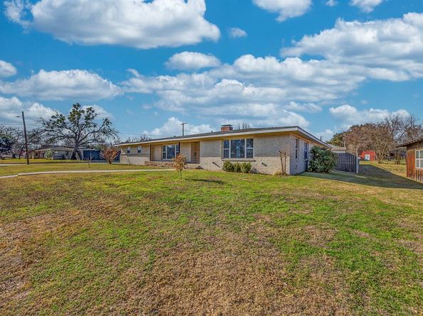 7001  Richlynn Terrace , Richland Hills Texas 76118