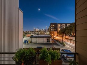 3812  San Jacinto Street  201, Dallas Texas 75204