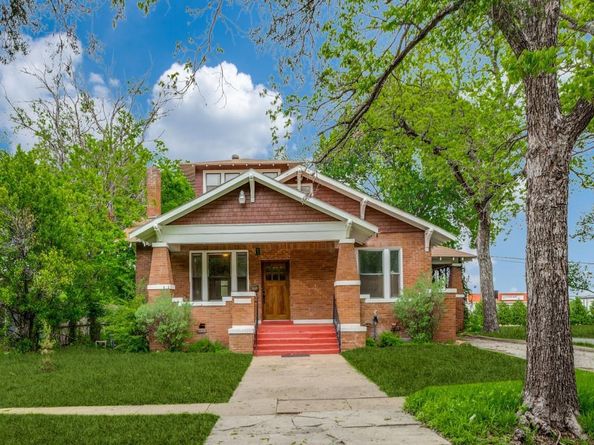 6  Chase Court , Fort Worth Texas 76110