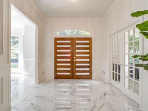 1227  Whispering Oaks Drive , DeSoto Texas 75115