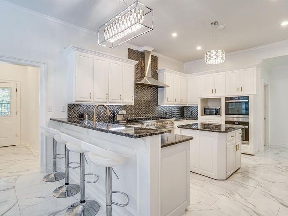 1227  Whispering Oaks Drive , DeSoto Texas 75115