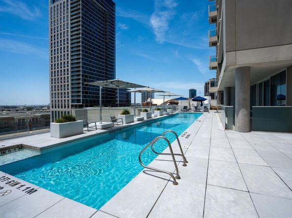 2408  Victory Park Lane  736, Dallas Texas 75219