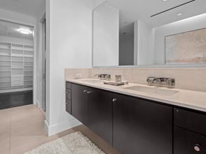 2408  Victory Park Lane  736, Dallas Texas 75219