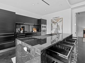 2408  Victory Park Lane  736, Dallas Texas 75219