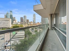 2408  Victory Park Lane  736, Dallas Texas 75219