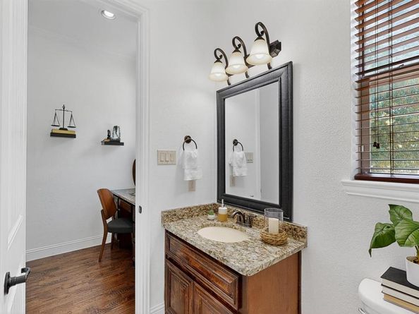 3004  Zenia Drive , Dallas Texas 75204