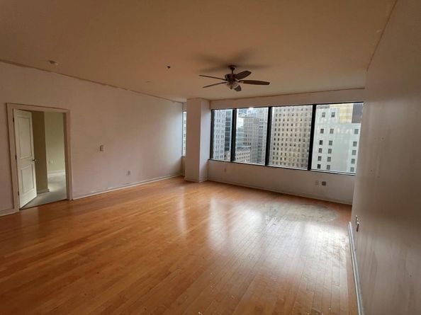1200  Main Street  1011, Dallas Texas 75202