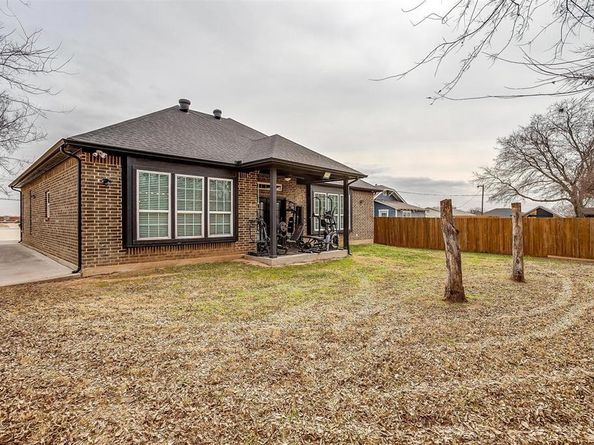 6713  Bob Hanger Street , Fort Worth Texas 76179