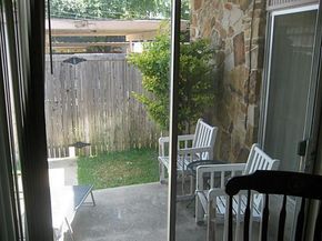 13422  blossomheath Lane , Dallas Texas 75240