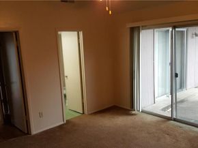 13422  blossomheath Lane , Dallas Texas 75240
