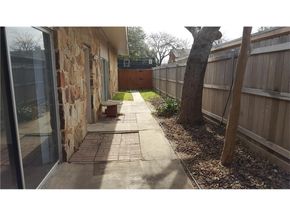 13422  blossomheath Lane , Dallas Texas 75240