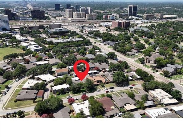 13422  blossomheath Lane , Dallas Texas 75240