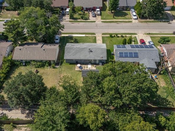 1809  dunning Street , Irving Texas 75061