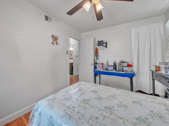 1809  dunning Street , Irving Texas 75061
