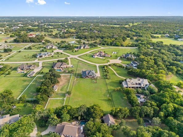 1311  Appaloosa Circle , Bartonville Texas 76226