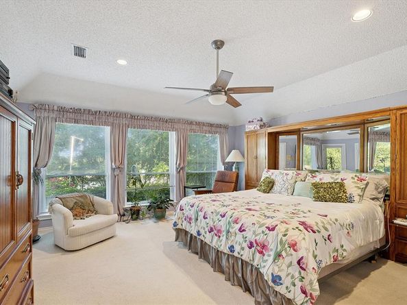 9952  Wandering Way Street , Benbrook Texas 76126