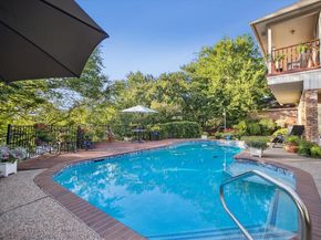 9952  Wandering Way Street , Benbrook Texas 76126