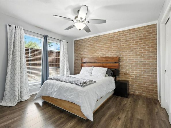2621  Via Cordova  , Carrollton Texas 75006