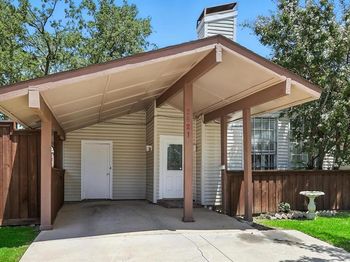 2621  Via Cordova  