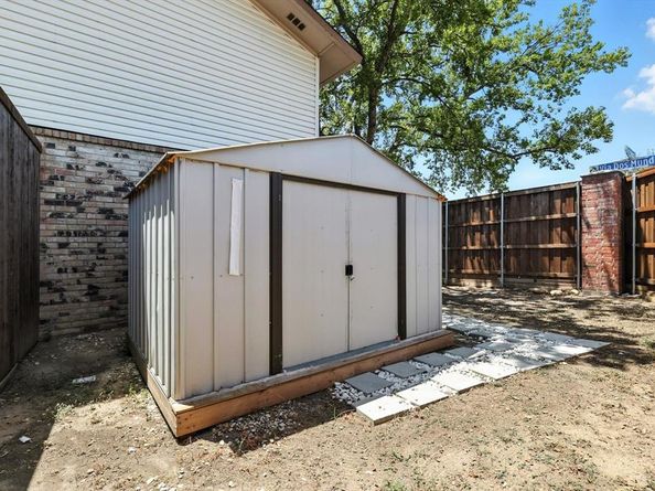 2621  Via Cordova  , Carrollton Texas 75006