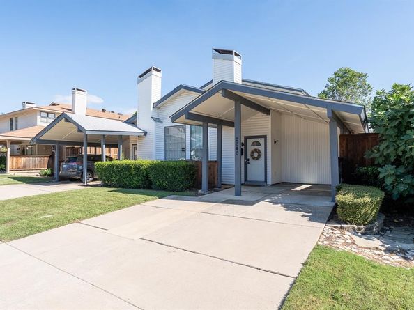 2640  Via Cordova  , Carrollton Texas 75006