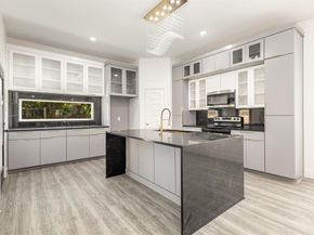 5116  Wynell Street , Dallas Texas 75241