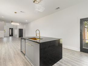 5116  Wynell Street , Dallas Texas 75241
